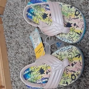 Cat and Jack sandals size L (9/10)